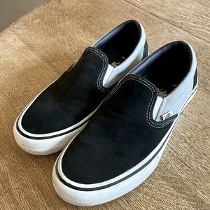 Mens size 9 Vans